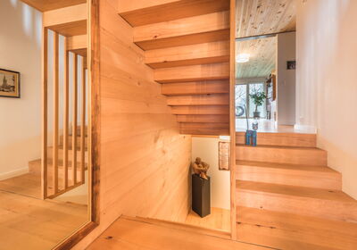 Treppe aus Holz